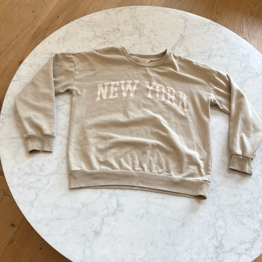 The Commons Girls New York Graphic Sweatshirt L 12/14 Beige